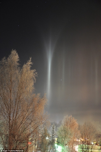 Columns of Light 03.jpg